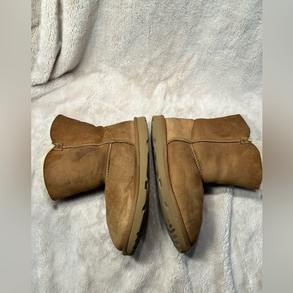 Ugg Bailey Botton womens size 5 - Picture 5 of 9